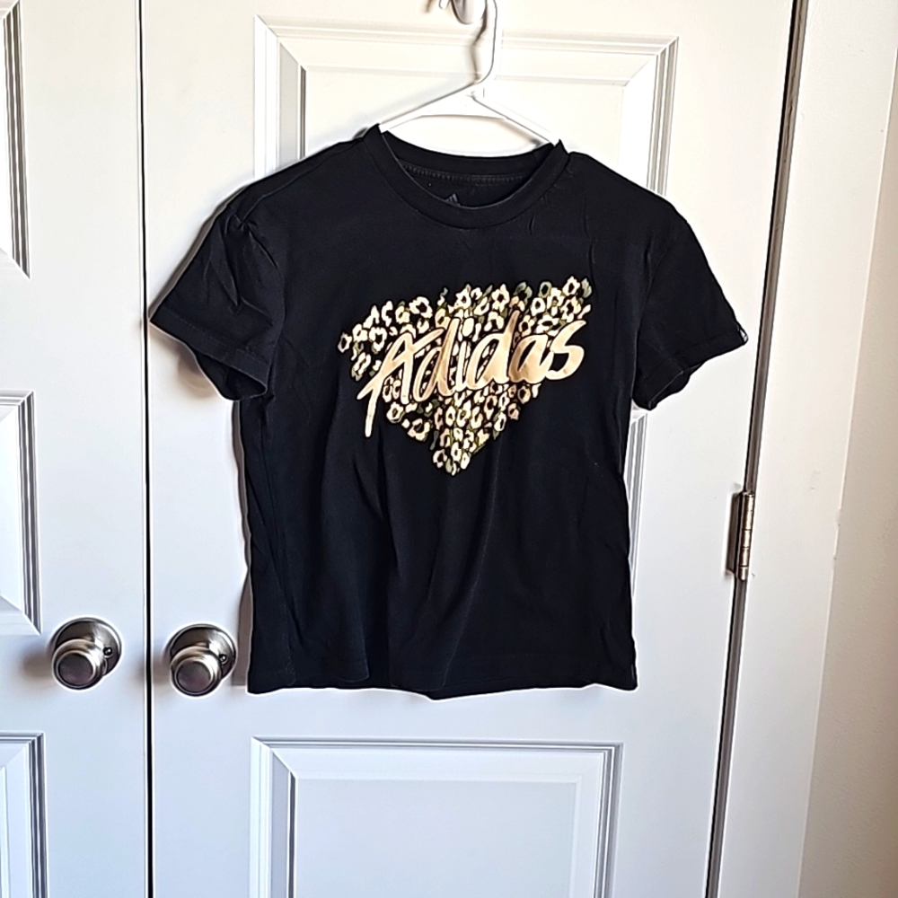 Adidas Tee Shirt in Women's Size Small